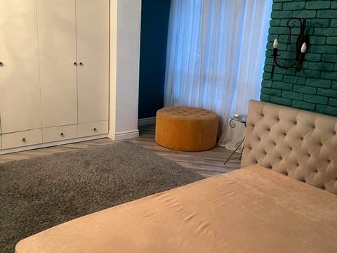 квартира за адресою Миколи Бажана просп., 8-Б