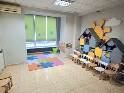 комерційна за адресою Свободи вул., 22