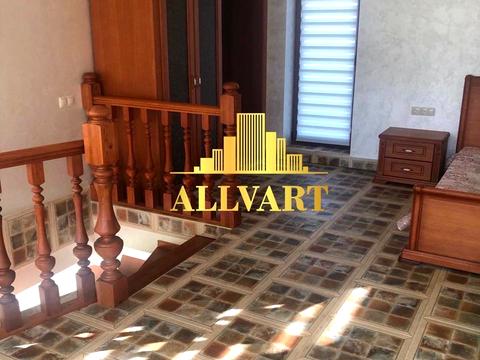 будинок за адресою Лісова