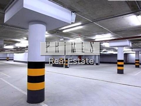 паркоместо по адресу Андрея Верхогляда ул. (Михайла Драгомирова), 9