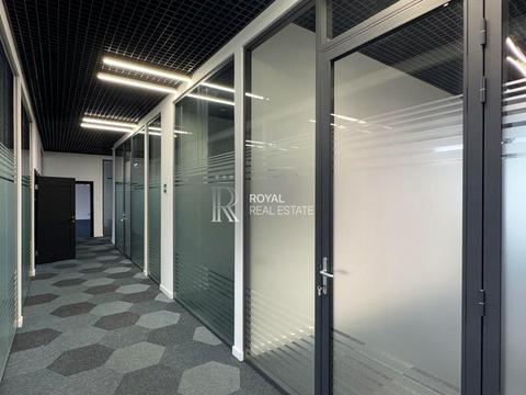 коммерческая по адресу Лаврский пер., 1