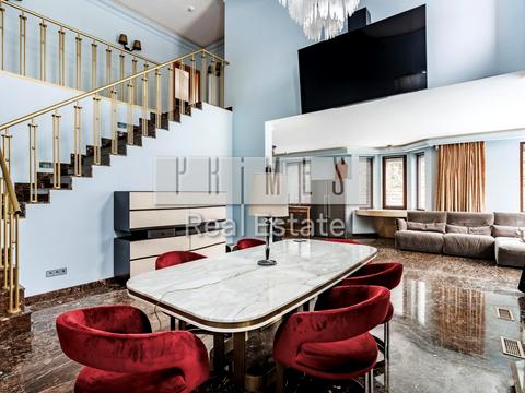 будинок за адресою Центральна вул.