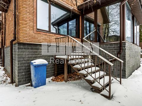 будинок за адресою Центральна вул.