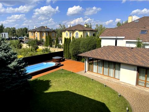 дом по адресу Мира ул.