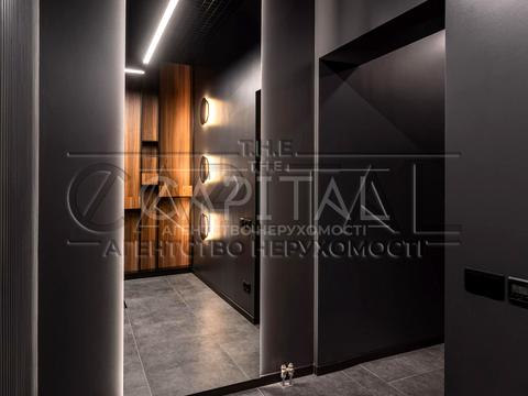 комерційна за адресою Андрія Верхогляда вул. (Михайла Драгомирова), 17