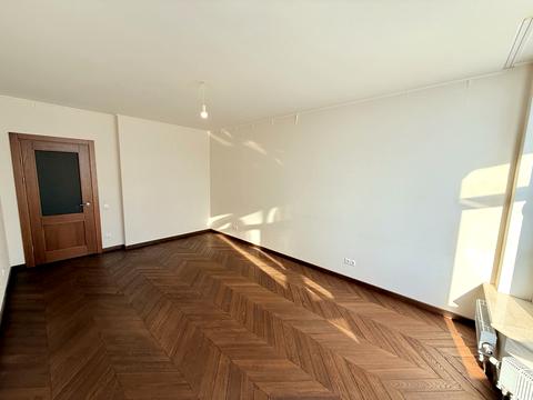 квартира по адресу Миколы Бажана просп., 8-Б