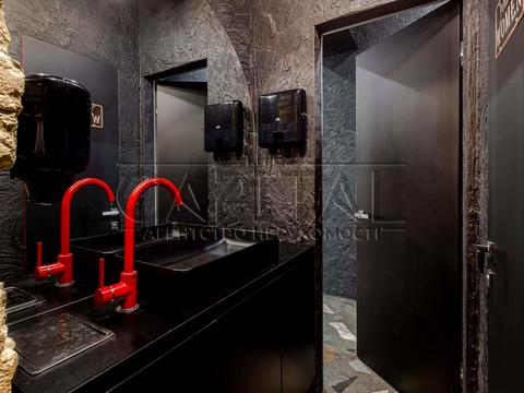 комерційна за адресою Богдана Хмельницького вул., 23-Б