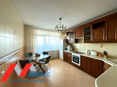 квартира за адресою Голосіївський просп. (40-річчя Жовтня), 130/57