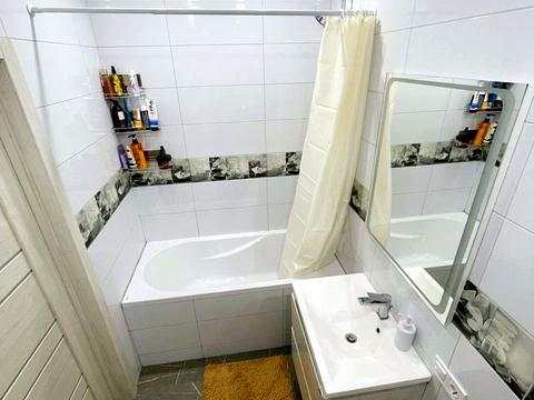 квартира за адресою Харків, Героїв Харкова просп. (Московський), 272г