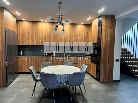 будинок за адресою Київ, Богатирська вул.