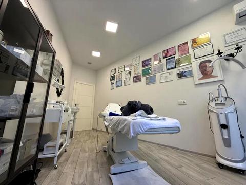 комерційна за адресою Саперне Поле вул., 3