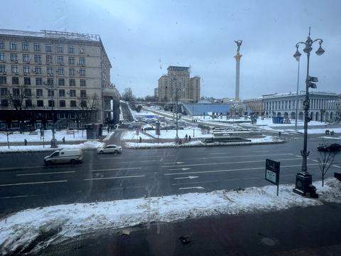 коммерческая по адресу Майдан Незалежності, 2