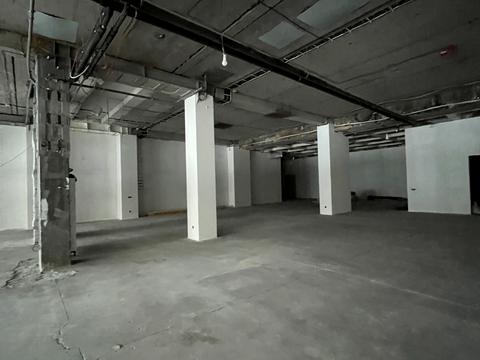 коммерческая по адресу Майдан Незалежності, 2