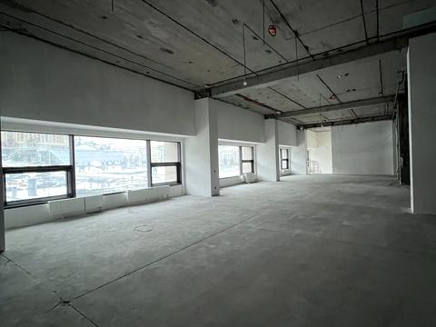 коммерческая по адресу Майдан Незалежності, 2