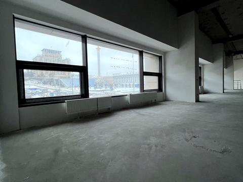 коммерческая по адресу Майдан Незалежності, 2