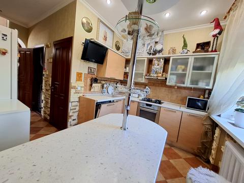 квартира за адресою Київ, Миколи Міхновського бульв. (Дружби народів), 11