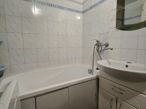 квартира за адресою Чернівці, Героїв Крут бульв. (Героїв Сталінграду), 10