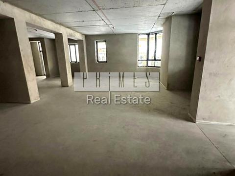 комерційна за адресою Соборна вул., (Будинок 4)