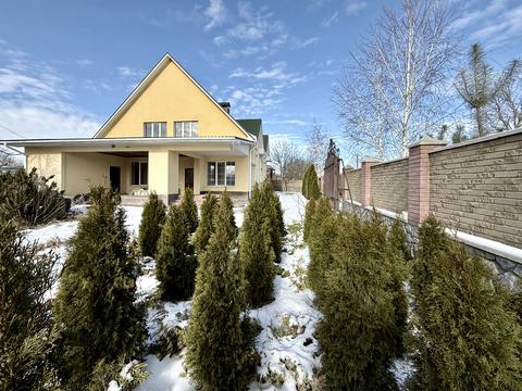 будинок за адресою Центральна