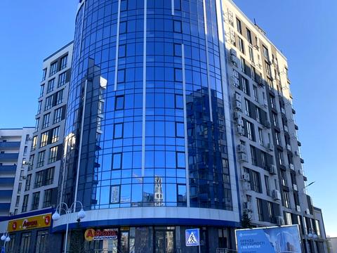 комерційна за адресою Центральна вул., (Будинок 3)