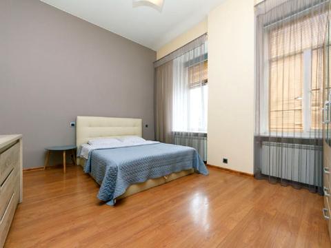 квартира за адресою Велика Васильківська вул. (Червоноармійська), 43/16