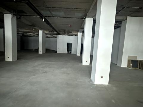 коммерческая по адресу майдан Незалежності пл., 2