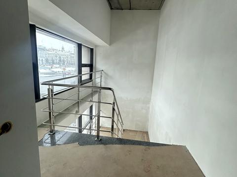 коммерческая по адресу майдан Незалежності пл., 2