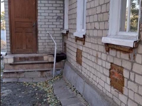 дом по адресу пгт. Ольшаны, Парковська вул., 46