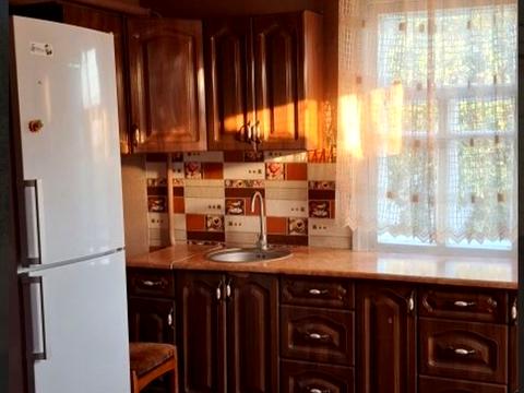 дом по адресу пгт. Ольшаны, Парковська вул., 46