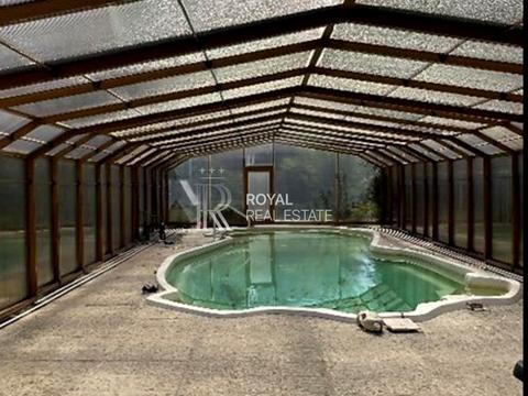 дом по адресу Молодіжна вул.