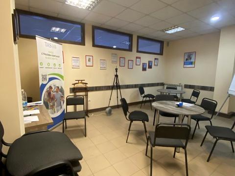 комерційна за адресою Кардинала Любомира Гузара вул., 33