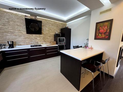 будинок за адресою Дніпровське шосе