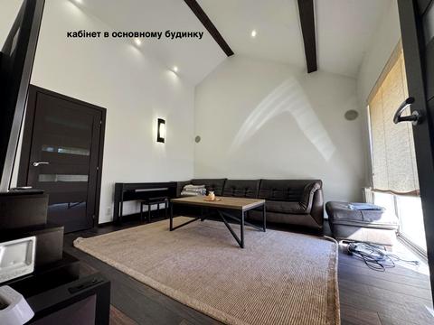 будинок за адресою Дніпровське шосе