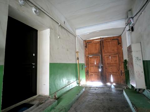 коммерческая по адресу Валовая ул., 21