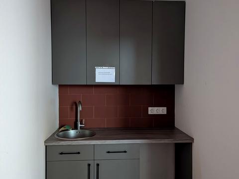 коммерческая по адресу Валовая ул., 21