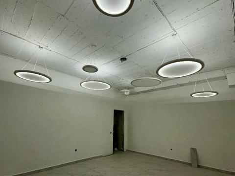 комерційна за адресою Дністровська вул., 2