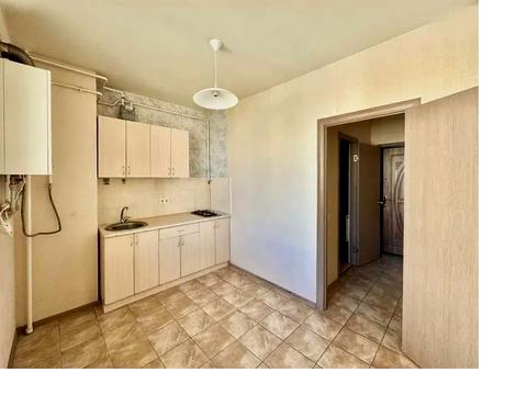 квартира за адресою смт. Авангард, Проїзна вул., 21