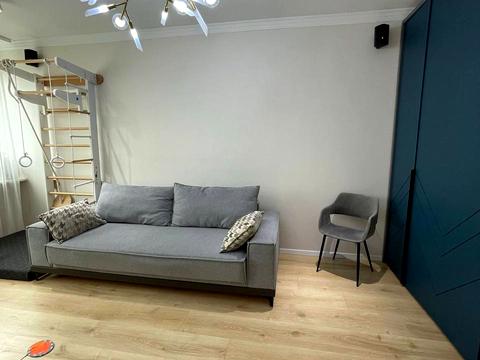 квартира за адресою Героїв Майдану вул. (Червоноармійська), 226а