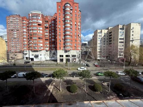 коммерческая по адресу Златоустовская ул., 3