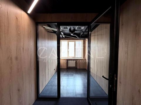 коммерческая по адресу Златоустовская ул., 3