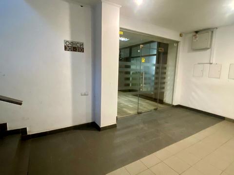 комерційна за адресою Кардинала Любомира Гузара вул., 33