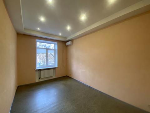 квартира за адресою Дмитра Яворницького просп. (Карла Маркса), 55