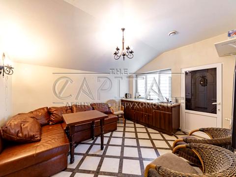 будинок за адресою Богатирська вул.