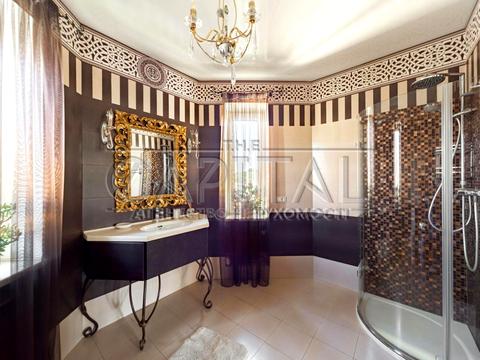 будинок за адресою Богатирська вул.