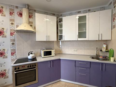 квартира за адресою Київ, Юрія Поправки вул. (Миколи Лебедєва), 4/39-А