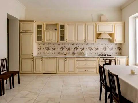 будинок за адресою Нова вул.