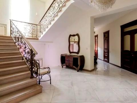 будинок за адресою Нова вул.