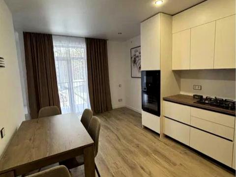 квартира за адресою Незалежності України вул., 25