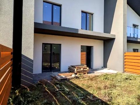 будинок за адресою Героїв УПА вул.