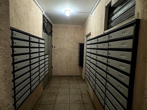 квартира за адресою Князя Володимира Великого просп., 88